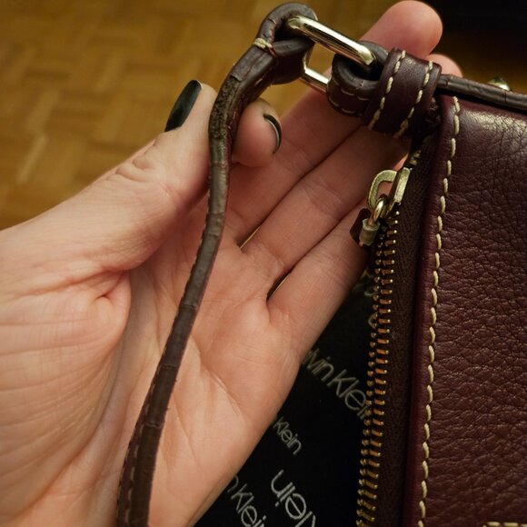 Dooney and Bourke Leather Crossbody Bag in Plum color - Picture 10 of 10
